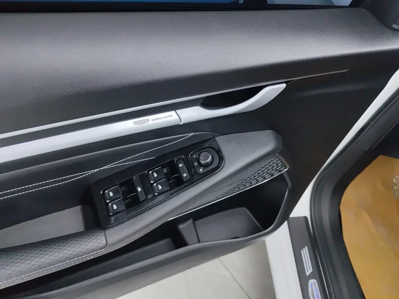 GEELY Emgrand 2023 car image #11