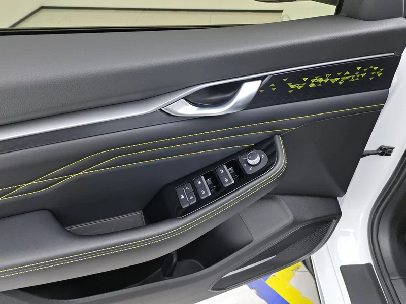 Preface 2024 #11 Preface 2024 immagine di auto #11