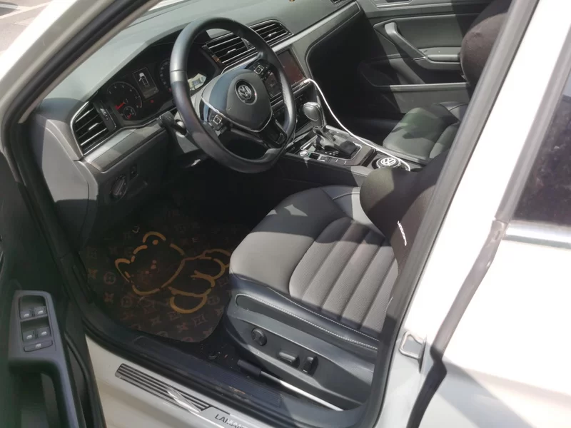 Volkswagen Lamando 2019 immagine di auto #11