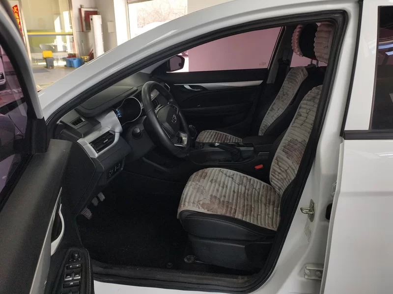 GEELY Emgrand 2020 #11 GEELY Emgrand 2020 car image #11