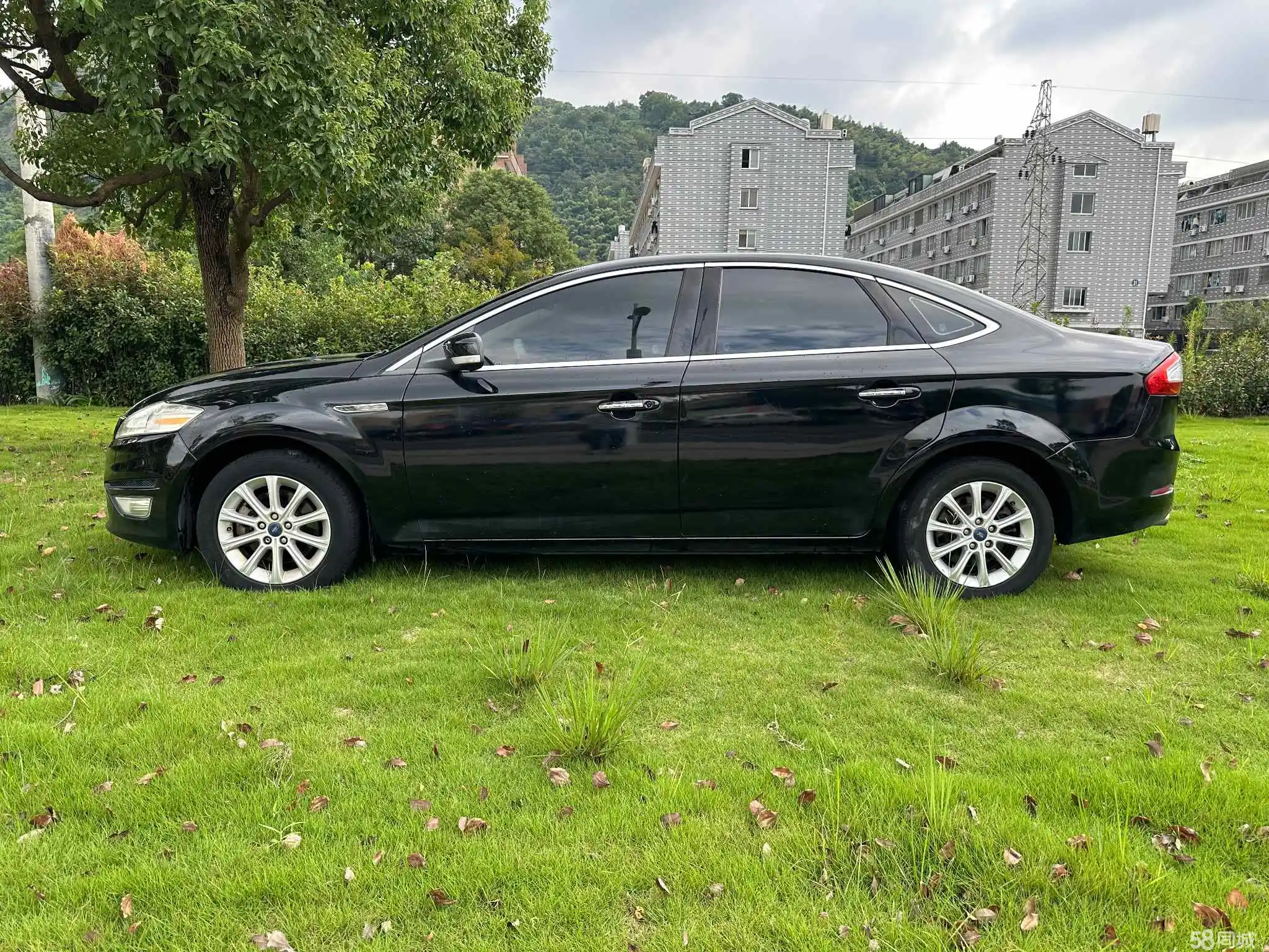 Ford Zhisheng 2013 #11 Ford Zhisheng 2013 car image #11