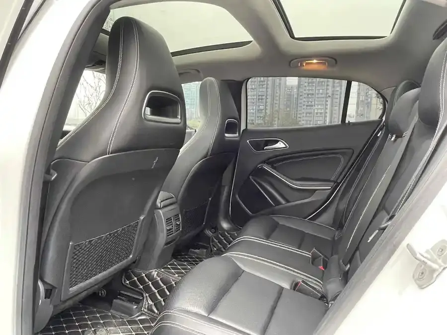 奔驰 奔驰GLA 2017 汽车图片 #11