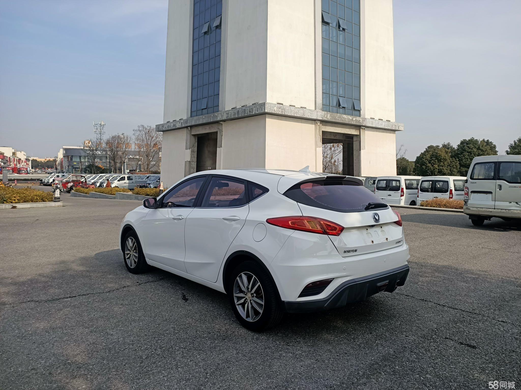 Changan Eado XT 2016 car image #11