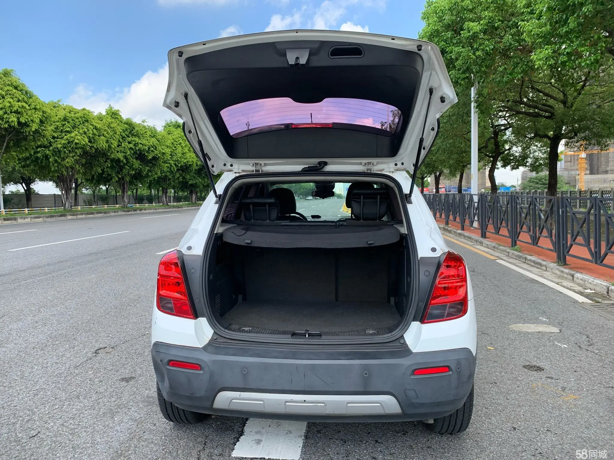 Chevrolet Tracker 2015 #11 Chevrolet Tracker 2015 car image #11