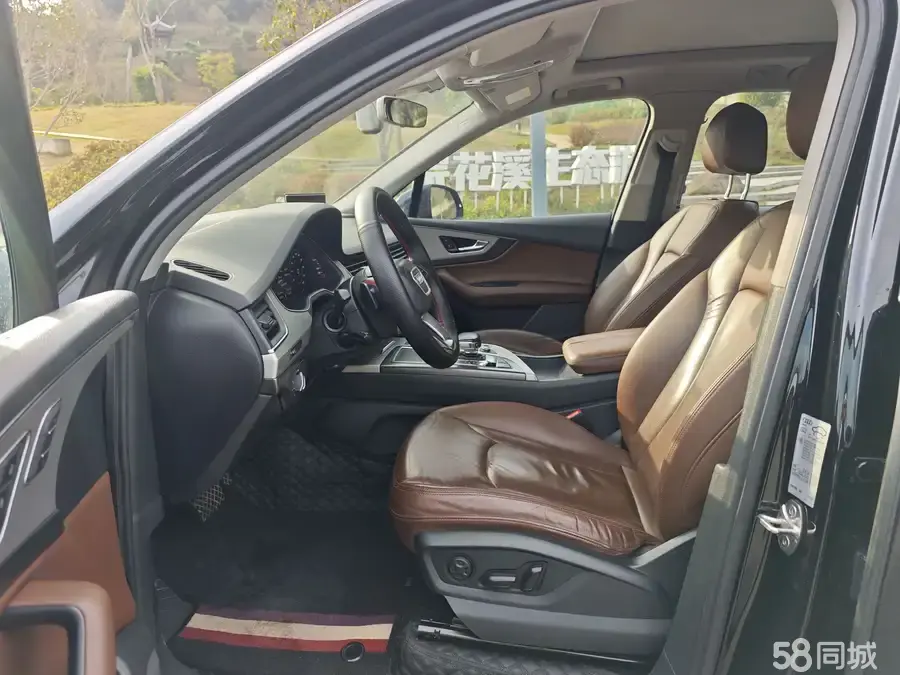 Audi Q7 2016 car image #11