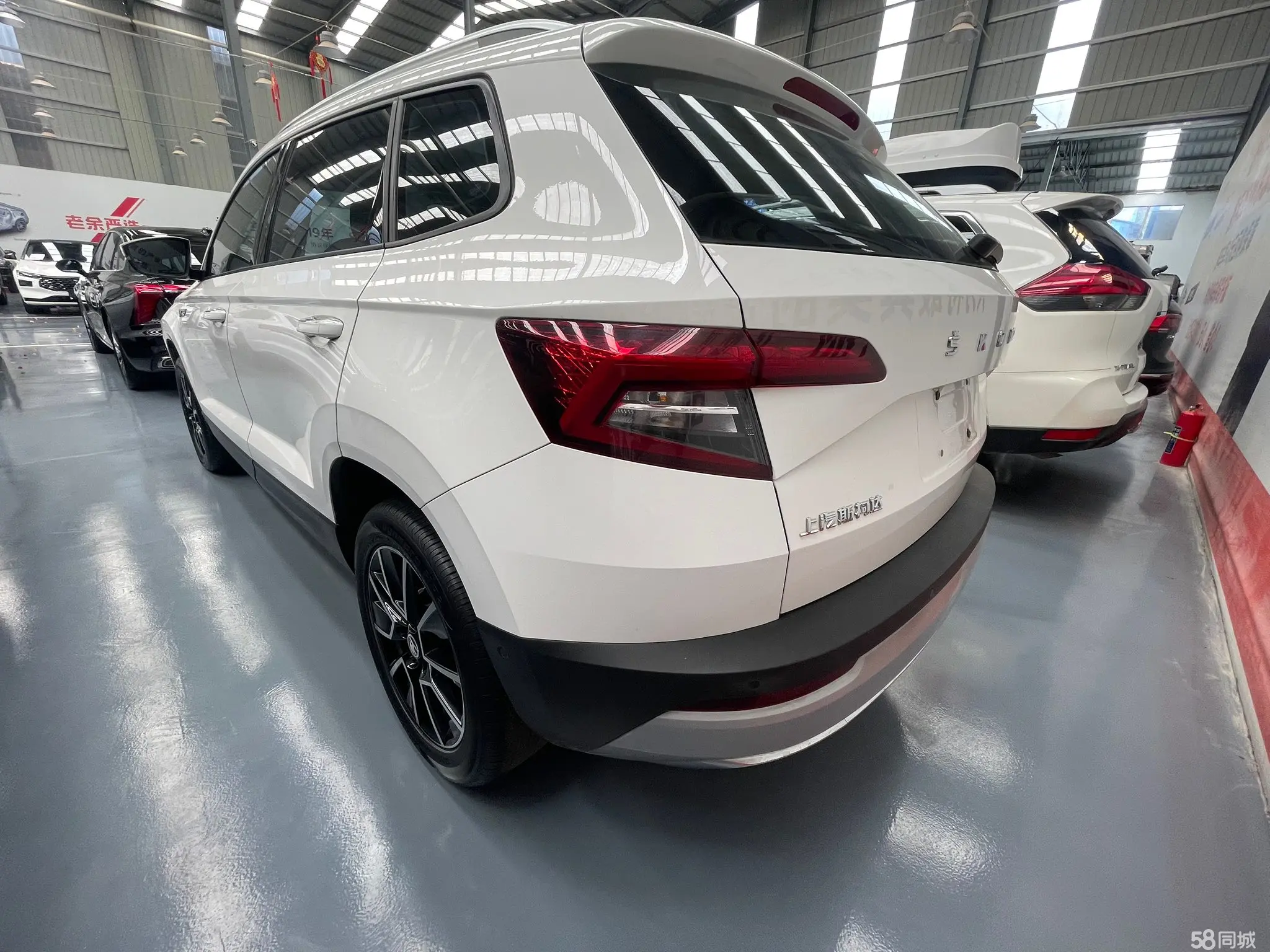 Skoda Karoq 2020 изображение автомобиля #11