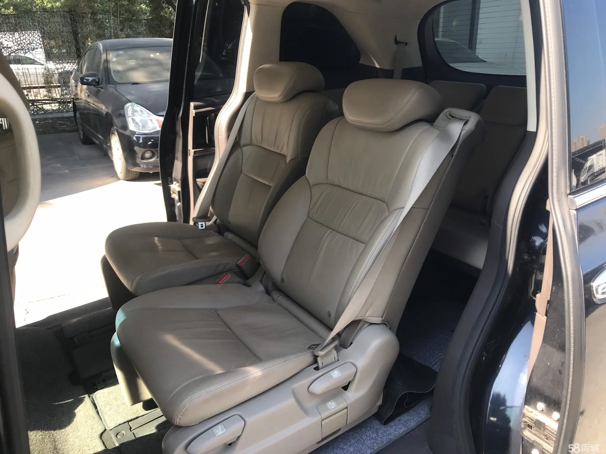 Honda ODYSSEY 2014 car image #11