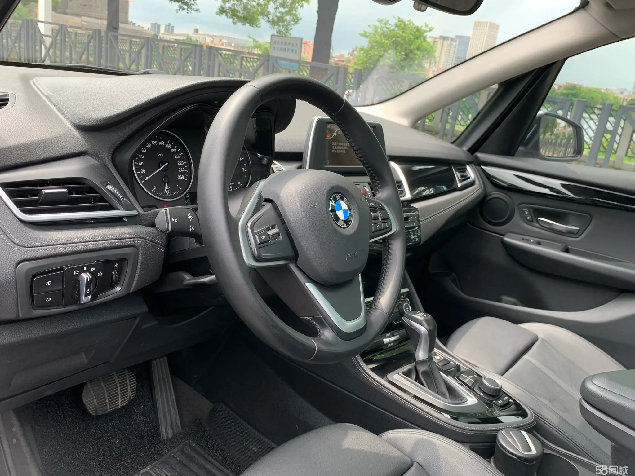 BMW 2 Series Gran Tourer 2017 car image #11