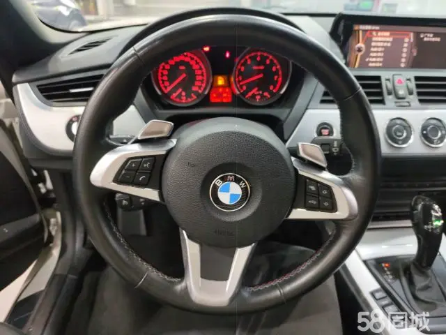 BMW Z4 2010 #11 BMW Z4 2010 car image #11