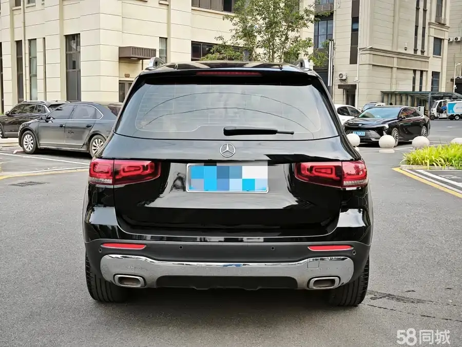 Mercedes-Benz GLB Class 2021 car image #11