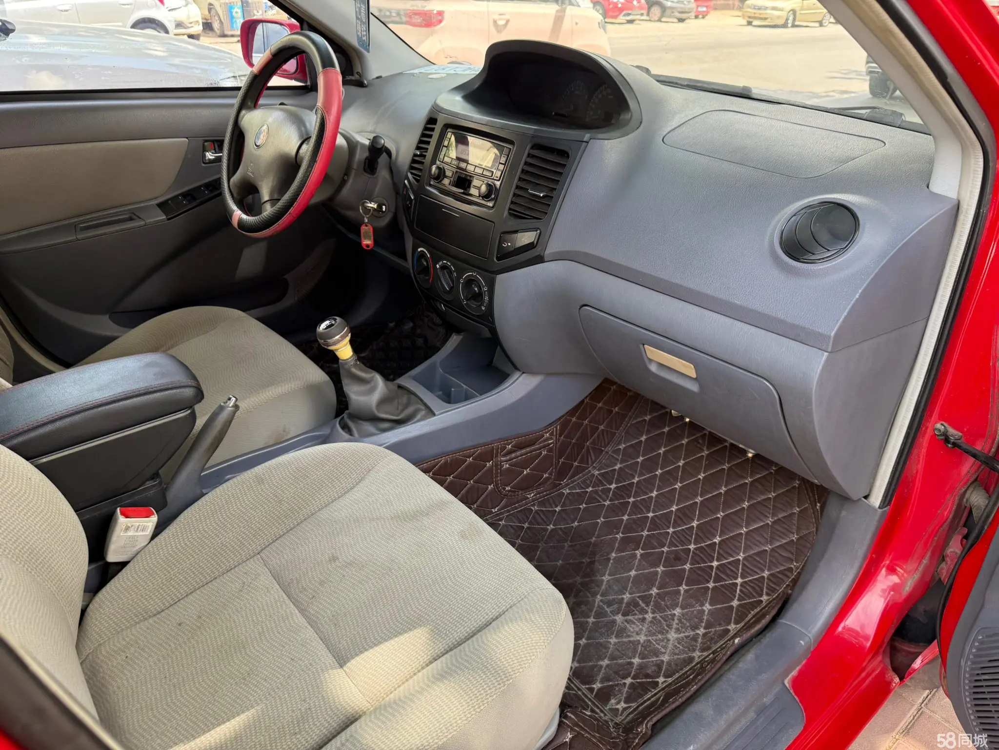 GEELY KingKong 2012 car image #11