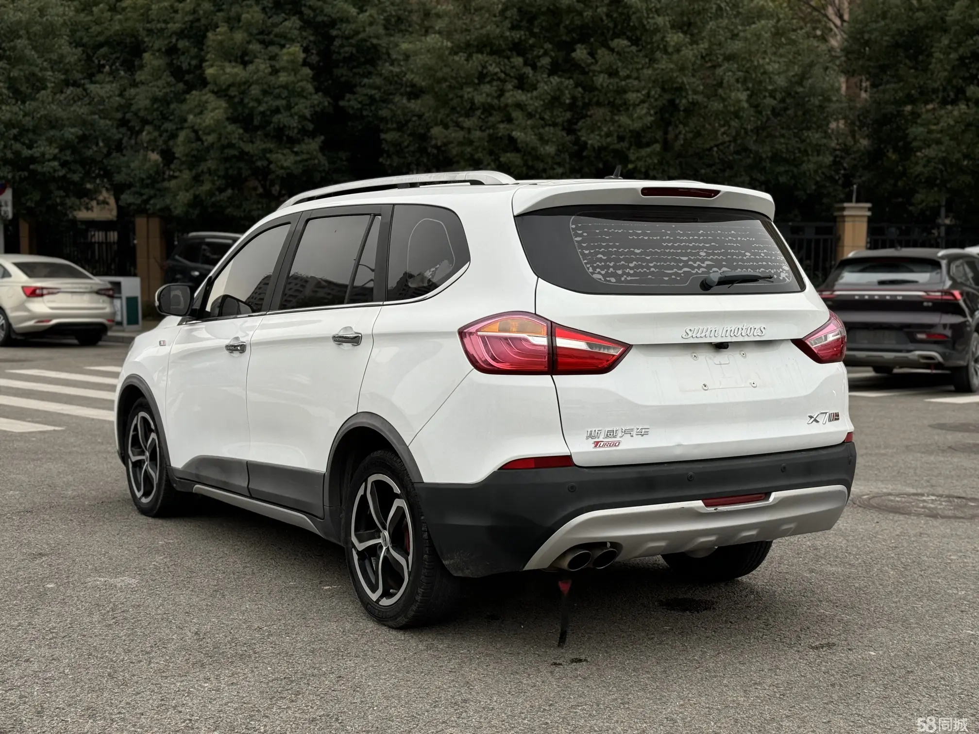 SWM斯威汽车 SWM斯威X7 2018 汽车图片 #11