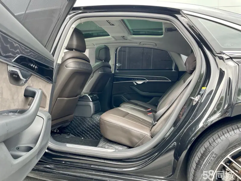 Audi A8 2019 car image #11