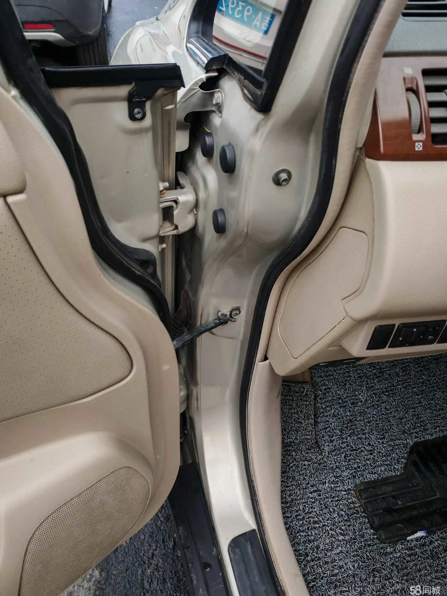 日产 颐达 2006 汽车图片 #11