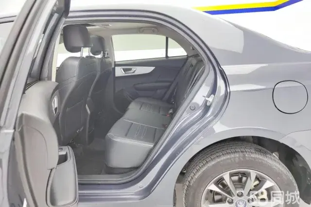 BYD Qin 2020 #11 BYD Qin 2020 immagine di auto #11