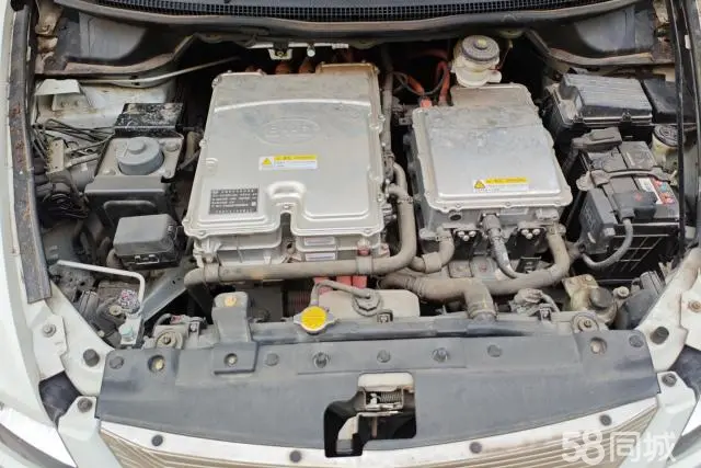 BYD e6 2016 #11 BYD e6 2016 car image #11