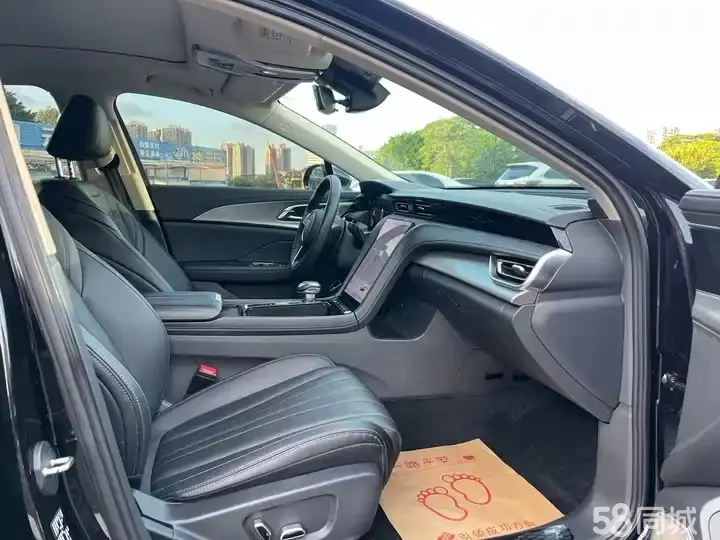 HongQi H5 2024 car image #11