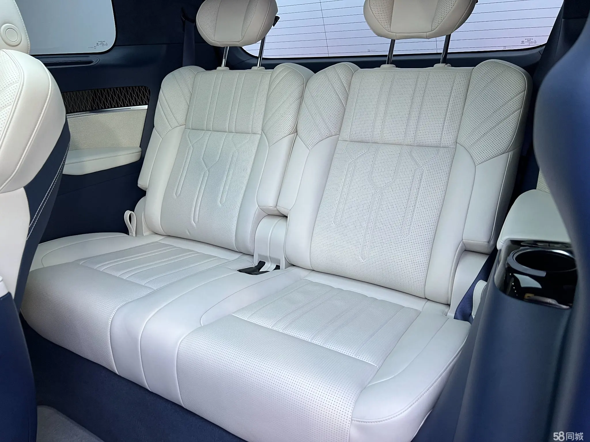 Volkswagen Phideon 2023 immagine di auto #11