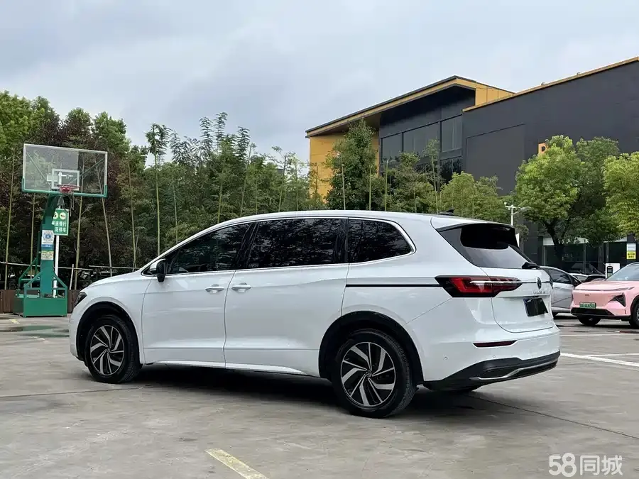 Volkswagen Viloran 2024 #11 Volkswagen Viloran 2024 immagine di auto #11