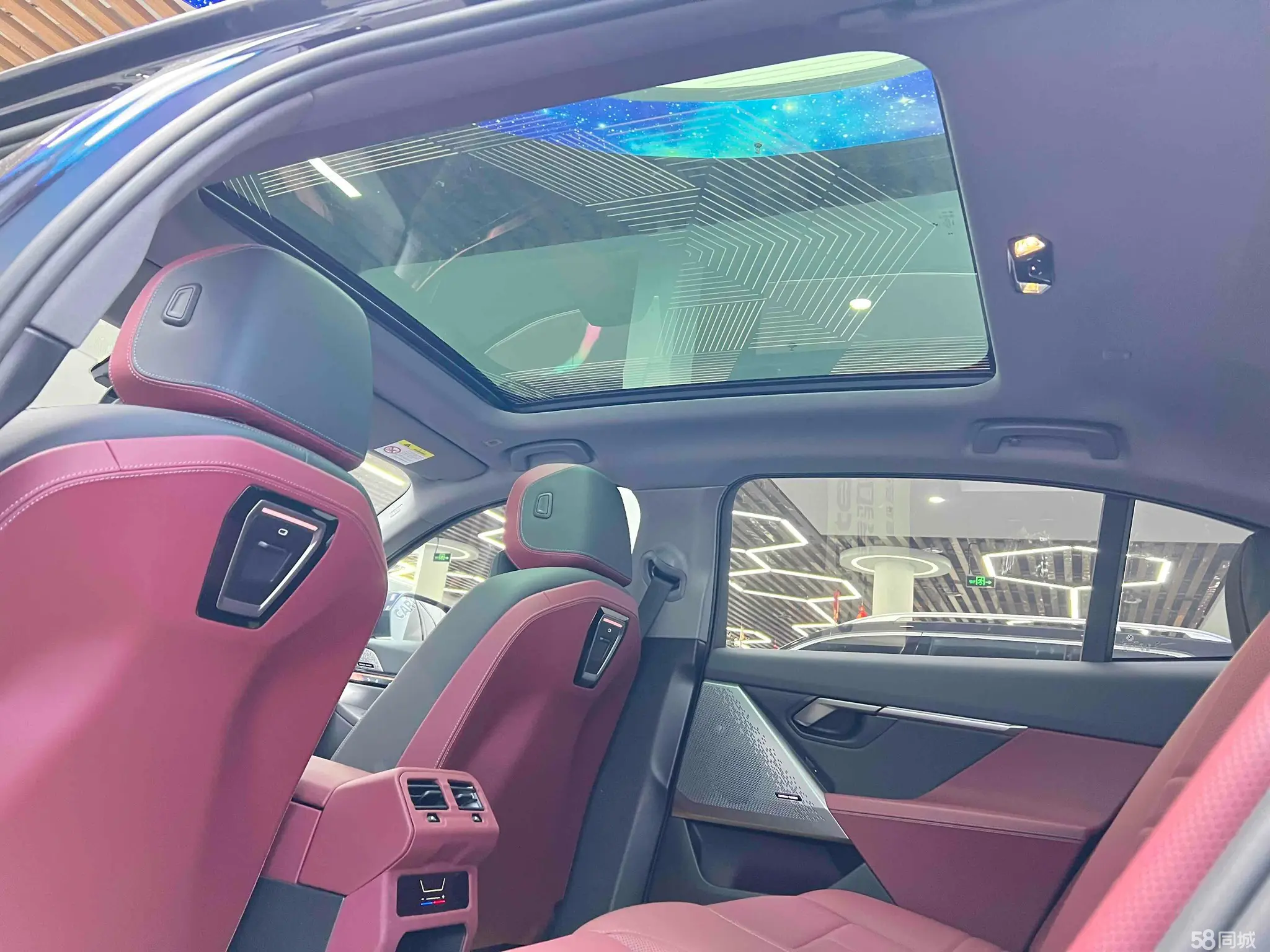 BMW i5 2025 car image #11