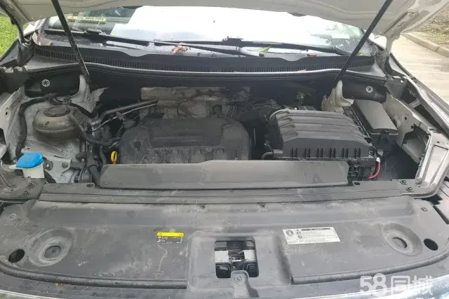 Volkswagen Viloran 2022 car image #11