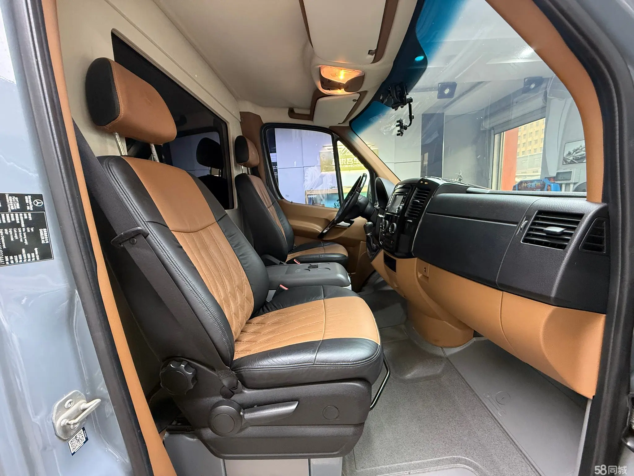 Mercedes-Benz Sprinter 2017 #11 Mercedes-Benz Sprinter 2017 car image #11