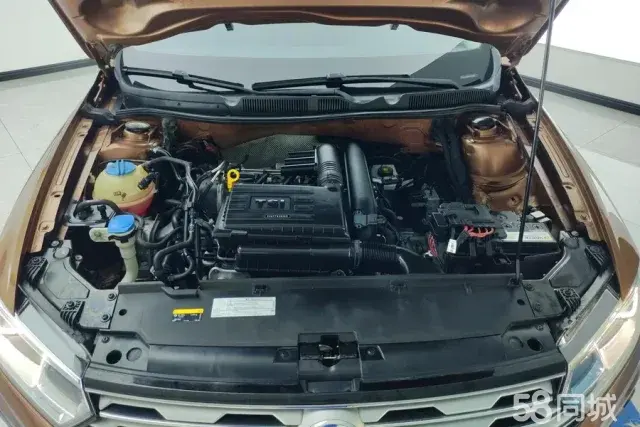 Volkswagen C-Trek 2018 immagine di auto #11