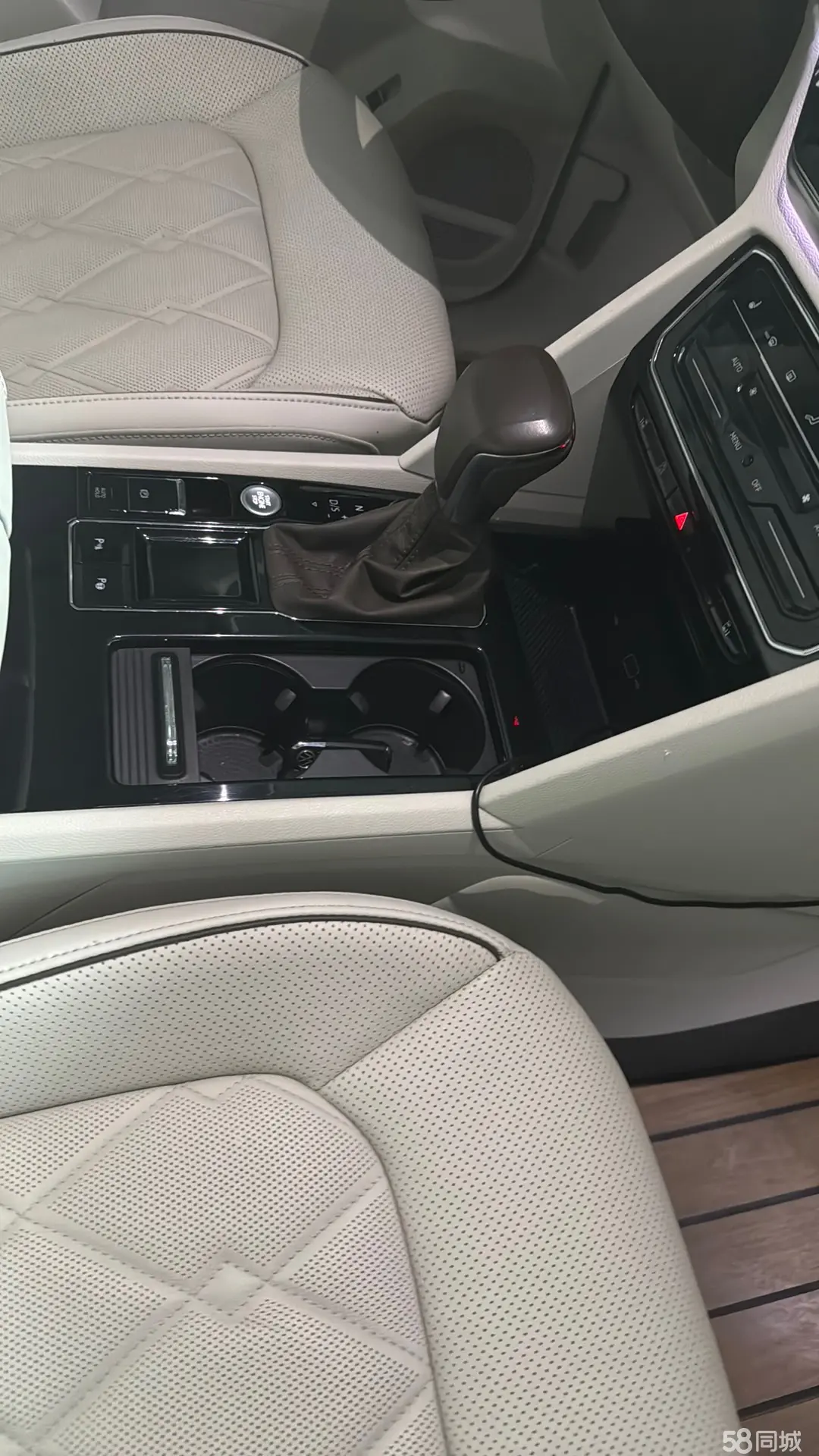 Volkswagen Viloran 2020 #11 Volkswagen Viloran 2020 car image #11