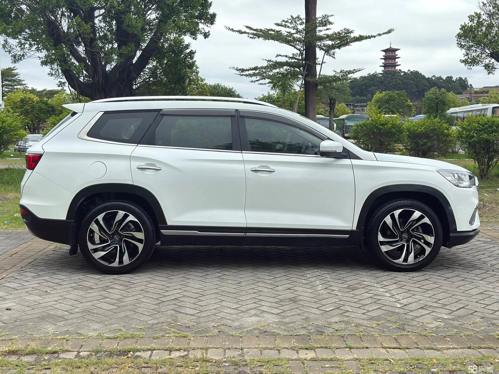 Jetour X90 2019 car image #11