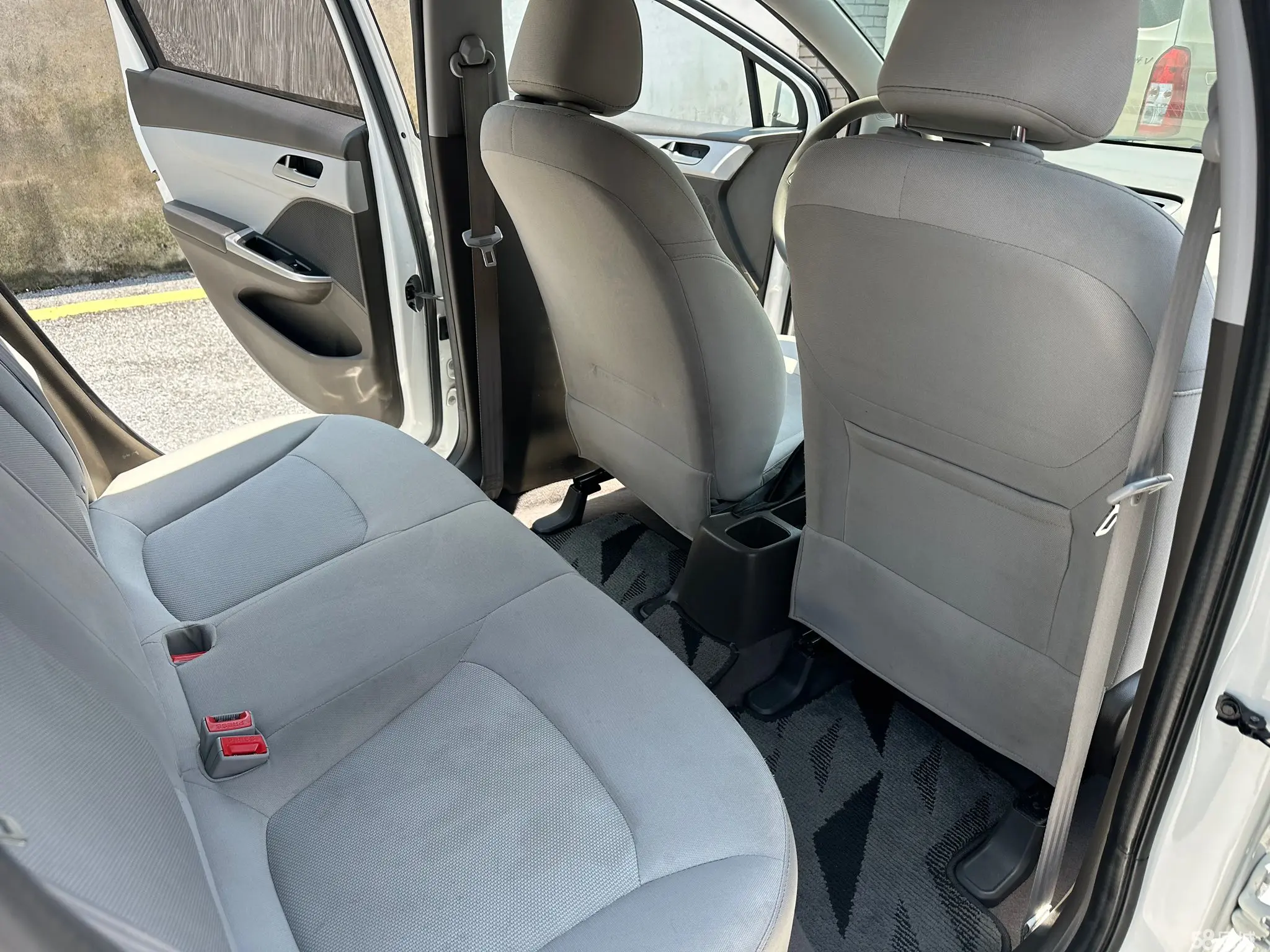 Chevrolet Lova RV 2018 #11 Chevrolet Lova RV 2018 car image #11