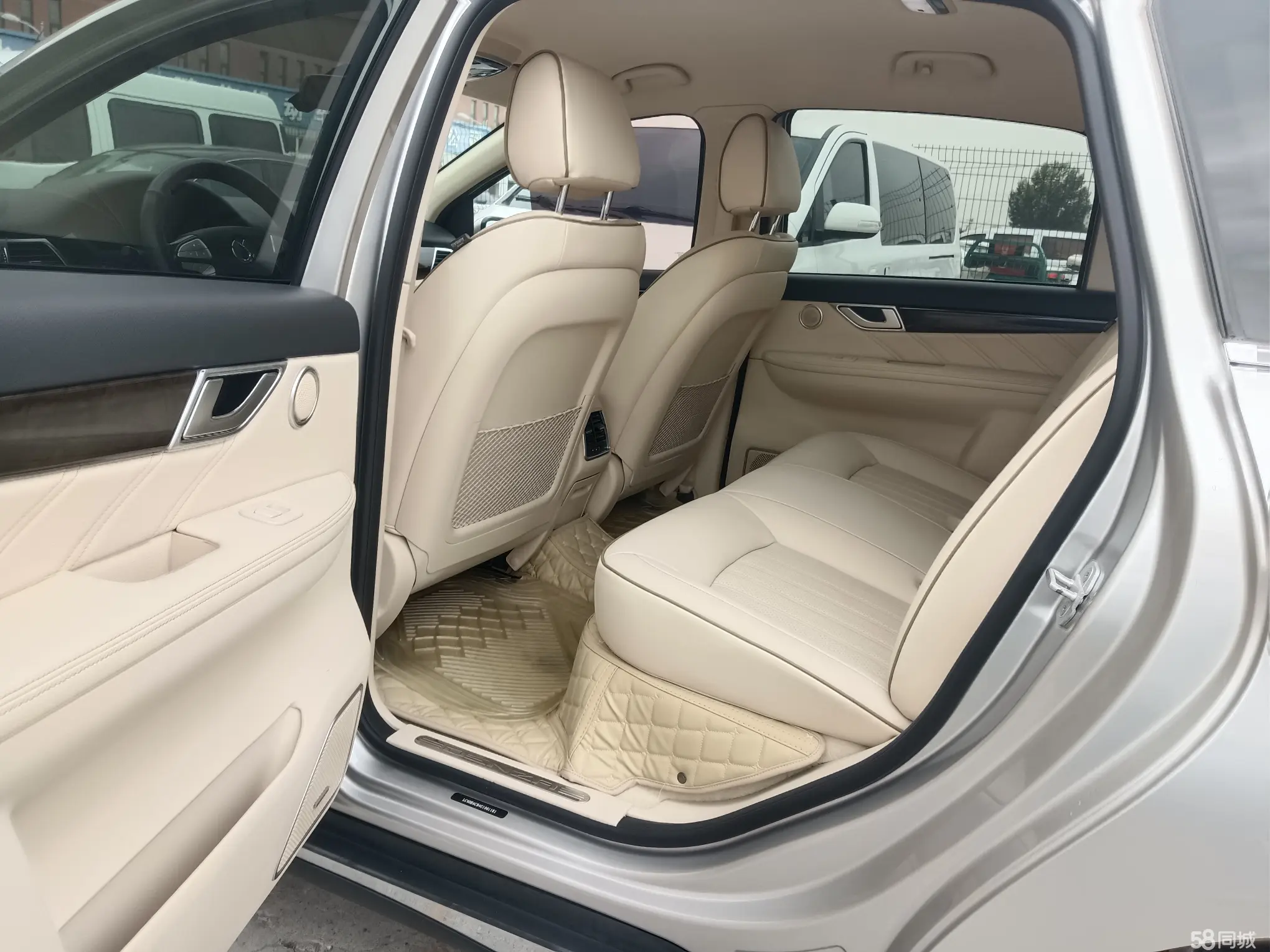 Denza DENZA 2016 car image #11