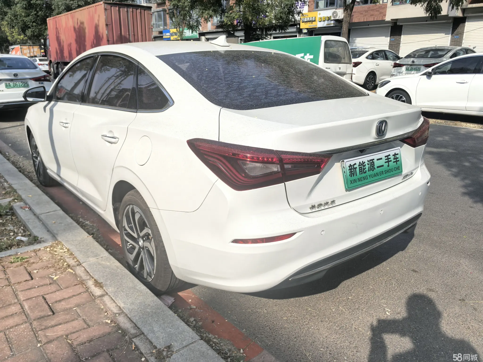 Changan Eado EV 2019 car image #11