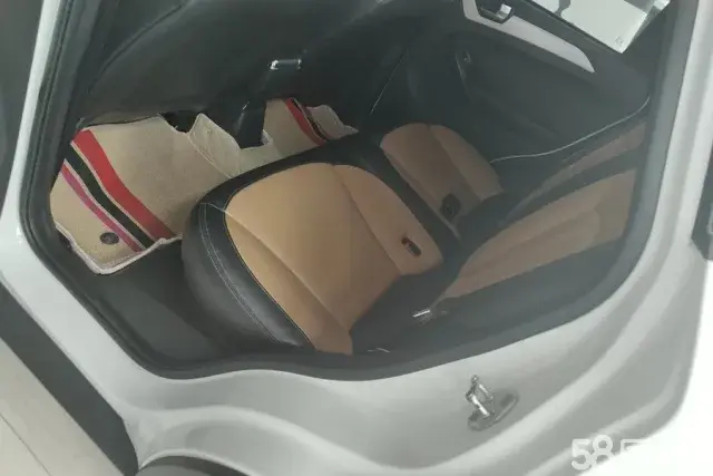 哪吒汽车 哪吒N01 2018 汽车图片 #11