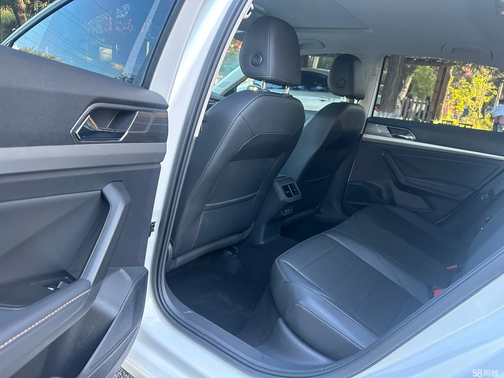 Volkswagen Lavida Pure Electric 2020 #11 Volkswagen Lavida Pure Electric 2020 car image #11