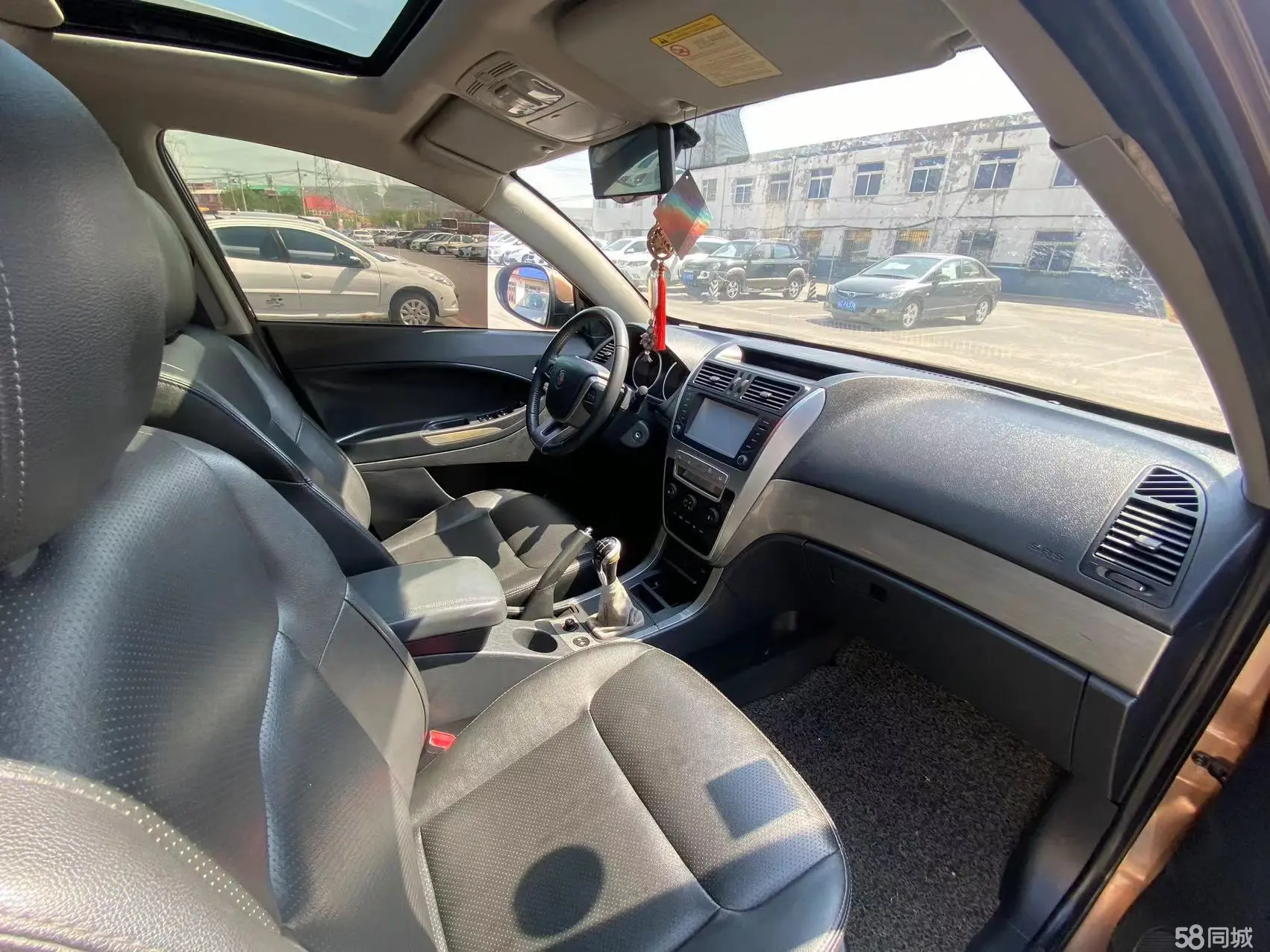 GEELY SX7 2014 car image #11