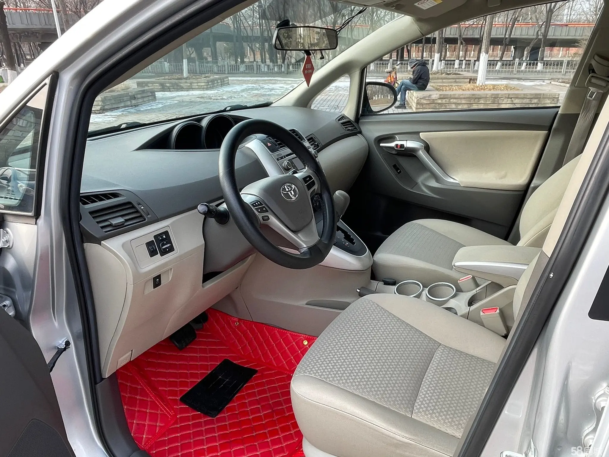 Toyota Verso 2014 car image #11