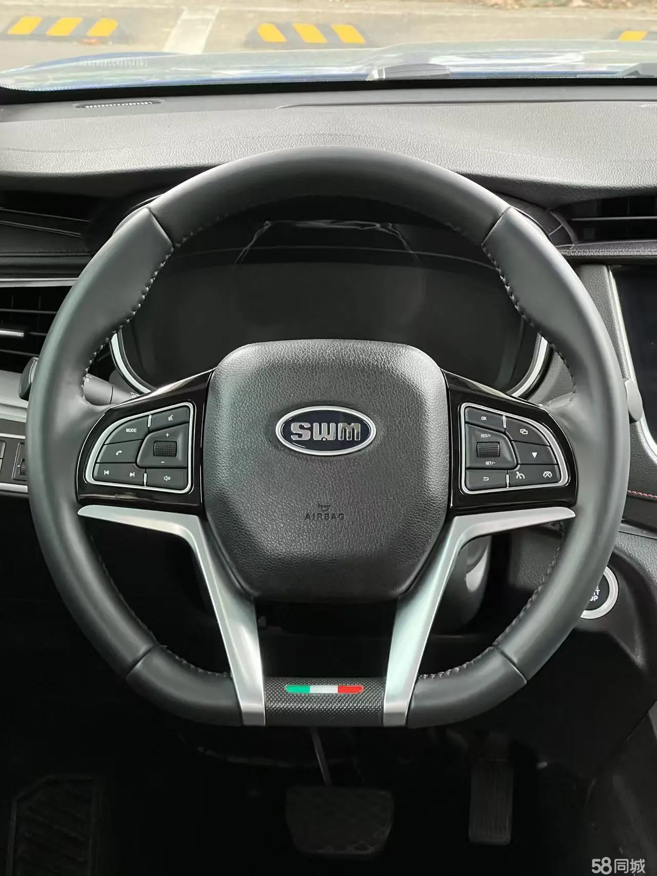 SWM斯威汽车 SWM斯威G01 2018 汽车图片 #11