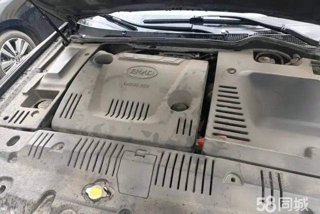 BYD G6 2014 car image #11