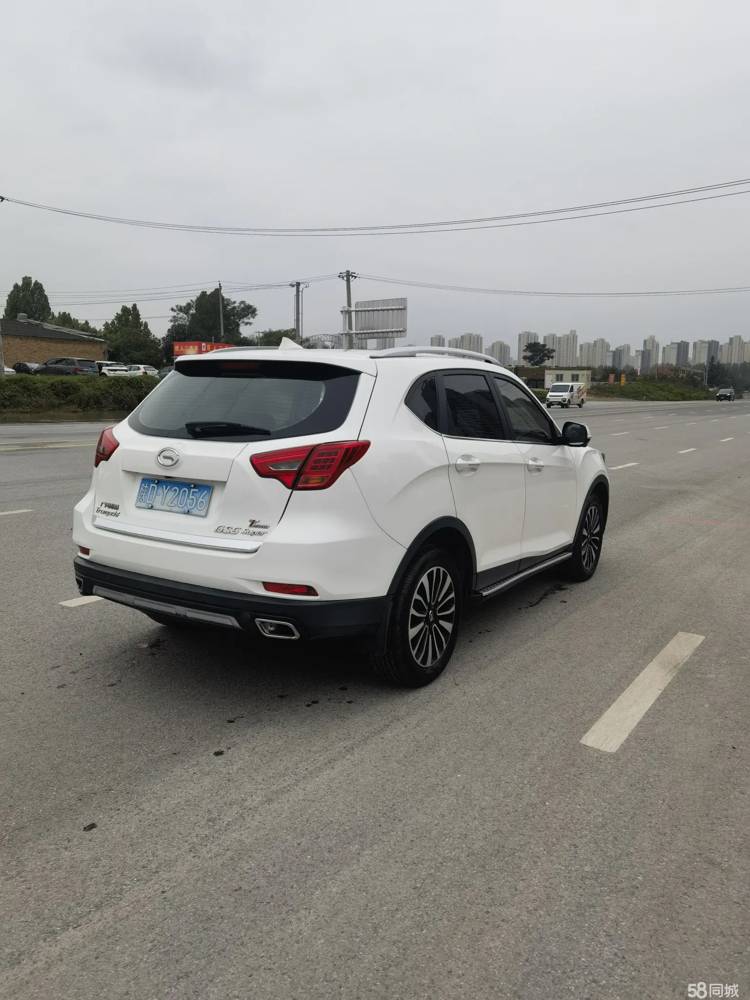 GAC Trumpchi GS5 Super 2015 car image #11