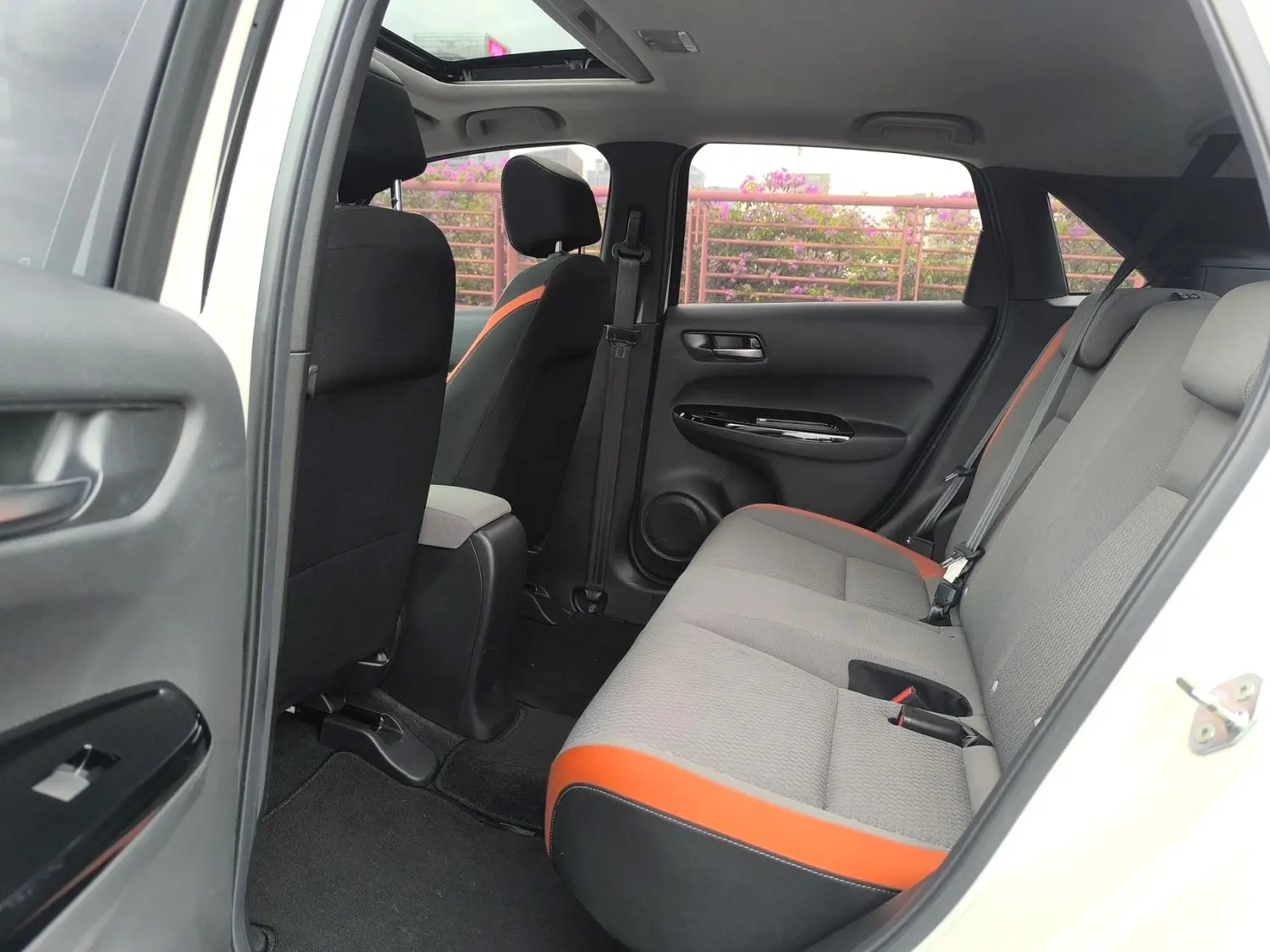 Honda LIFE 2021 car image #11