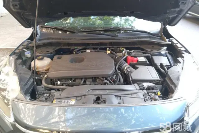 Ford Escape 2023 immagine di auto #11