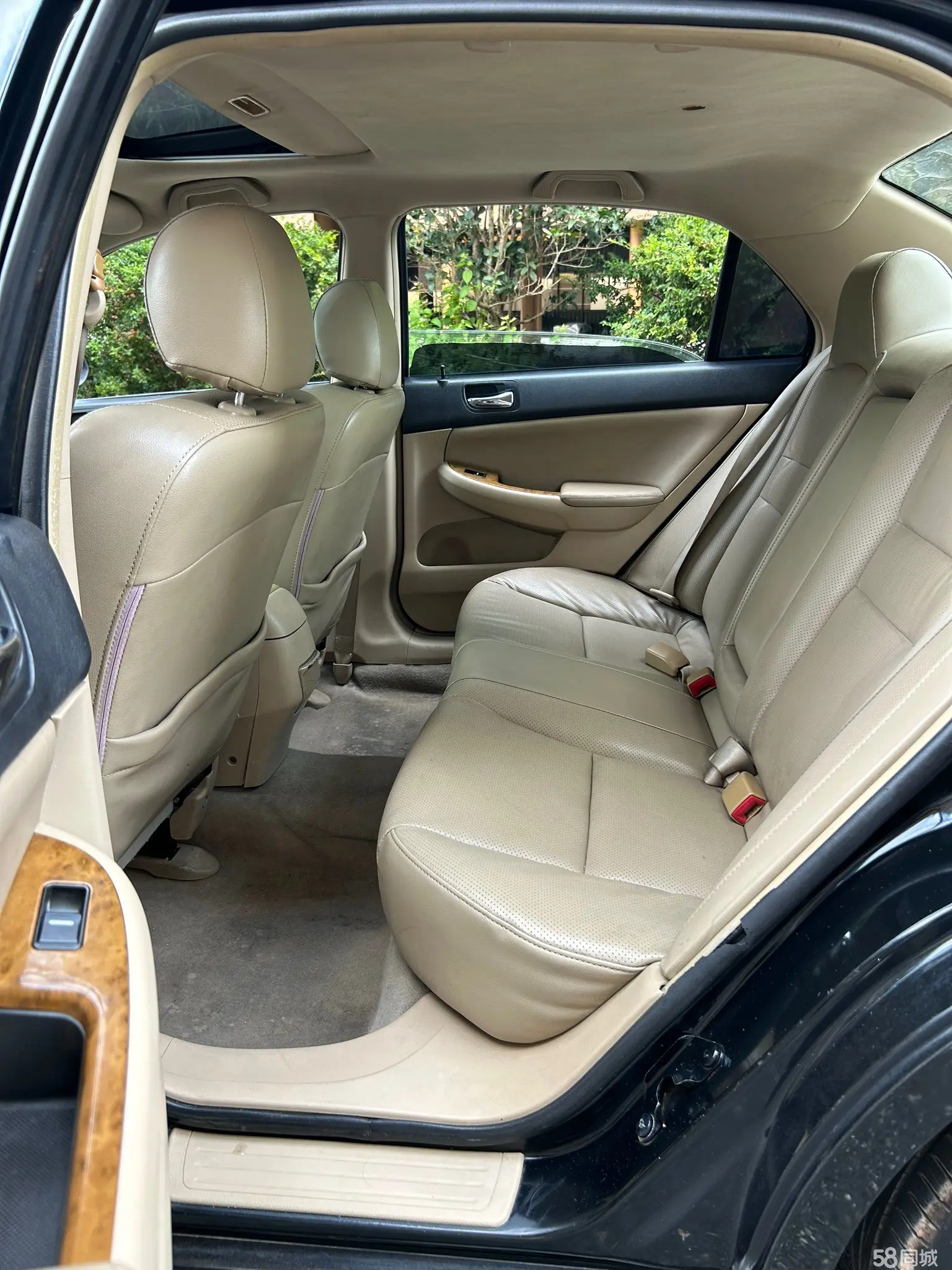 BYD F6 2012 car image #11