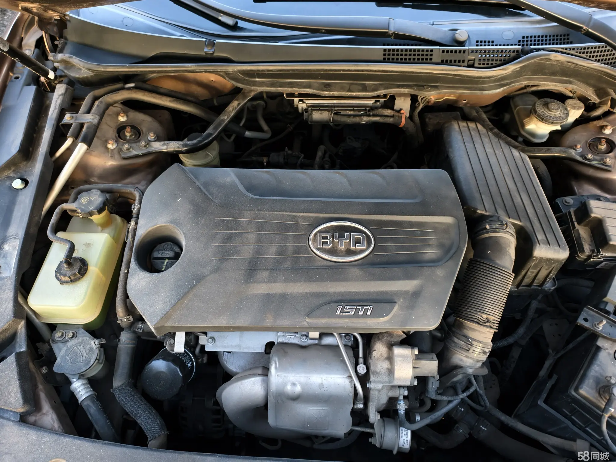 BYD G6 2012 #11 BYD G6 2012 car image #11