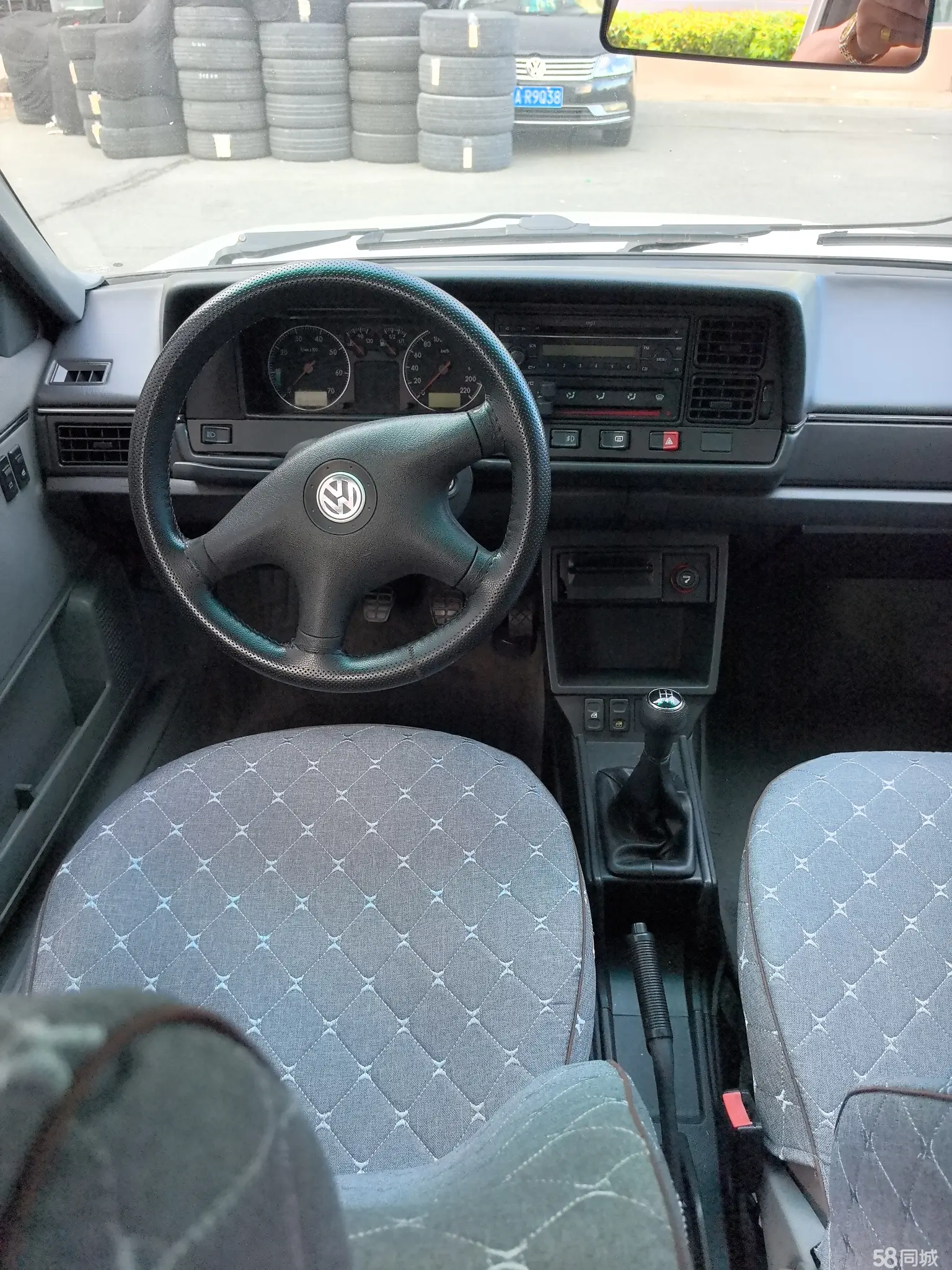 Volkswagen Santana Classic 2013 изображение автомобиля #11