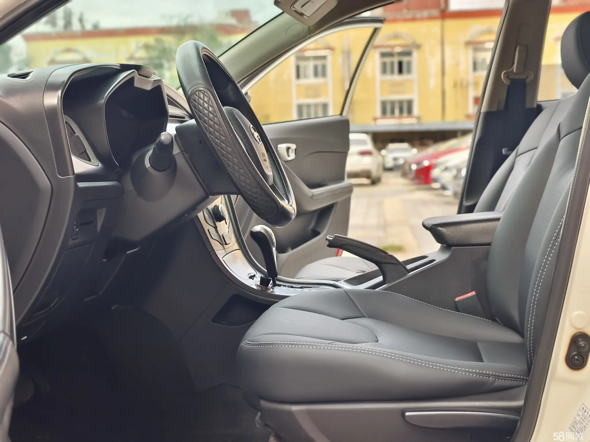 GAC Trumpchi Xiangwang S9 2014 car image #11