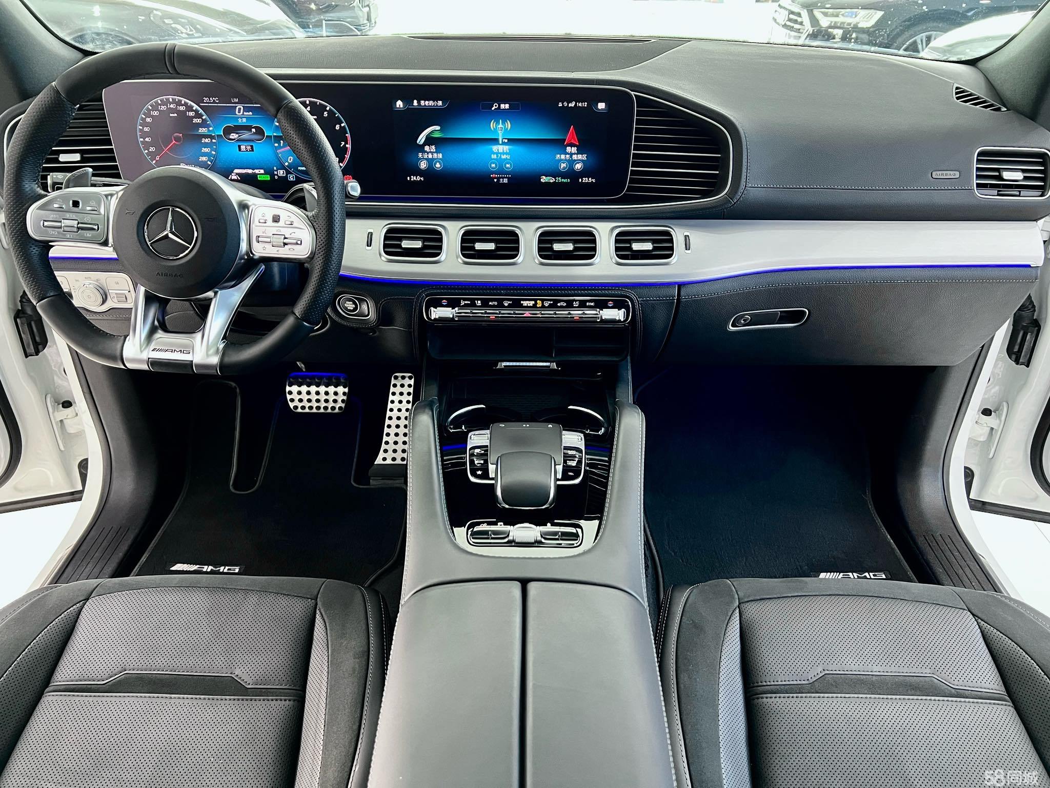 Mercedes-Benz CLE AMG 2020 #11 Mercedes-Benz CLE AMG 2020 car image #11