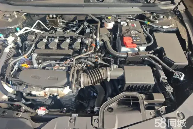 BYD F3R 2025 car image #11