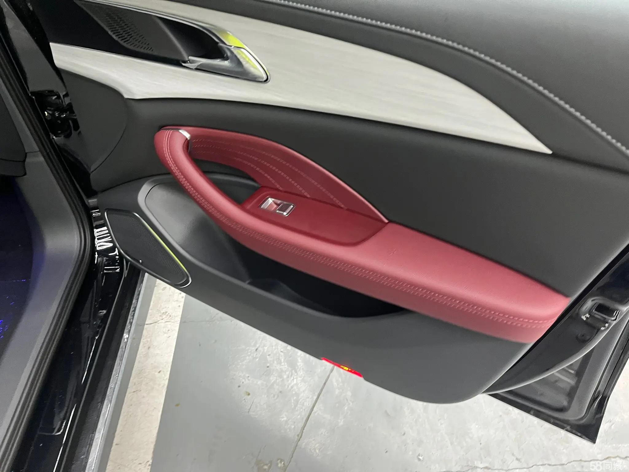 HongQi H5 2025 car image #11