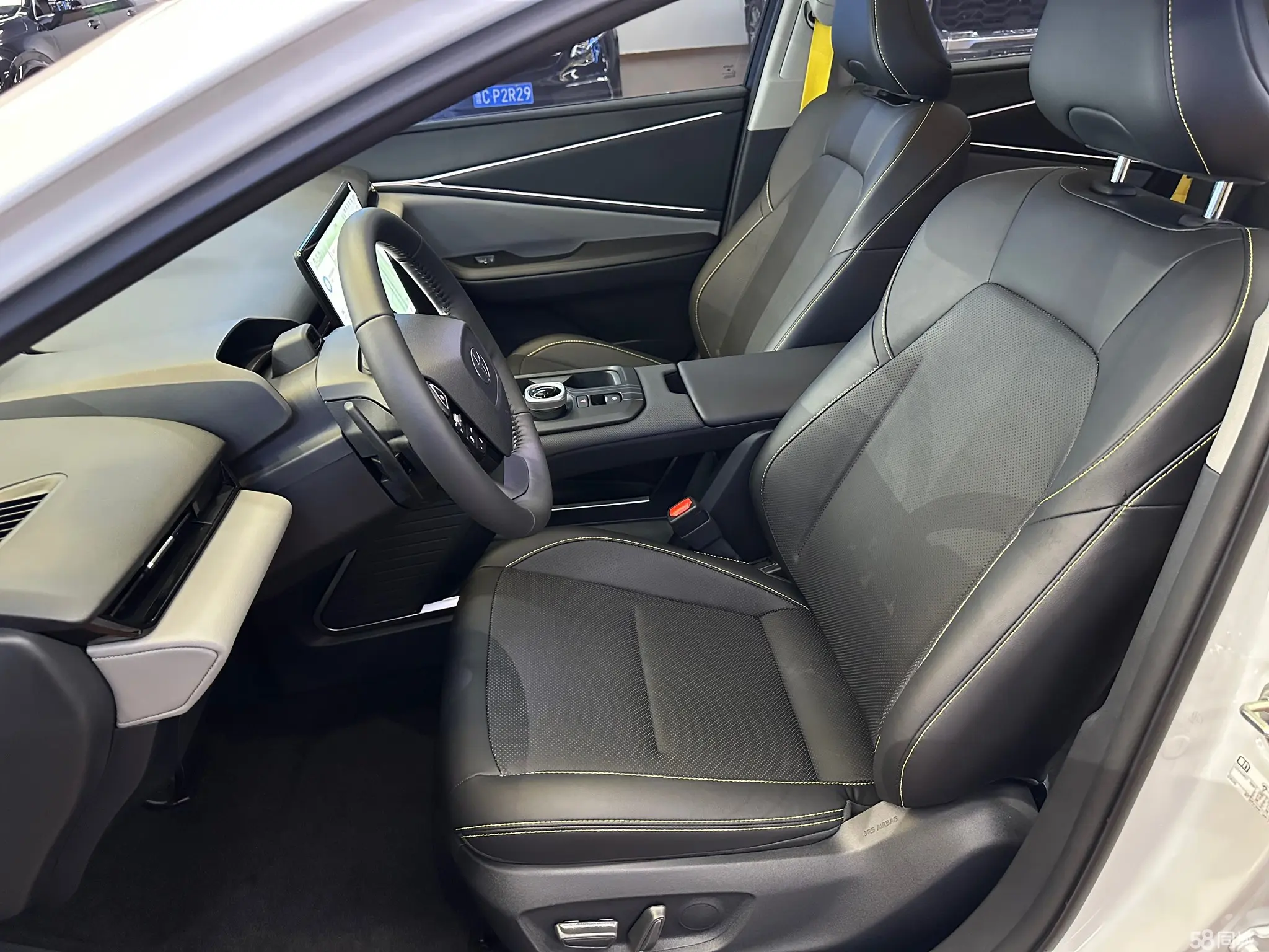 Toyota bZ5 2025 #11 Toyota bZ5 2025 car image #11