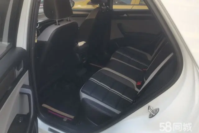 Volkswagen T-Roc 2023 #11 Volkswagen T-Roc 2023 car image #11